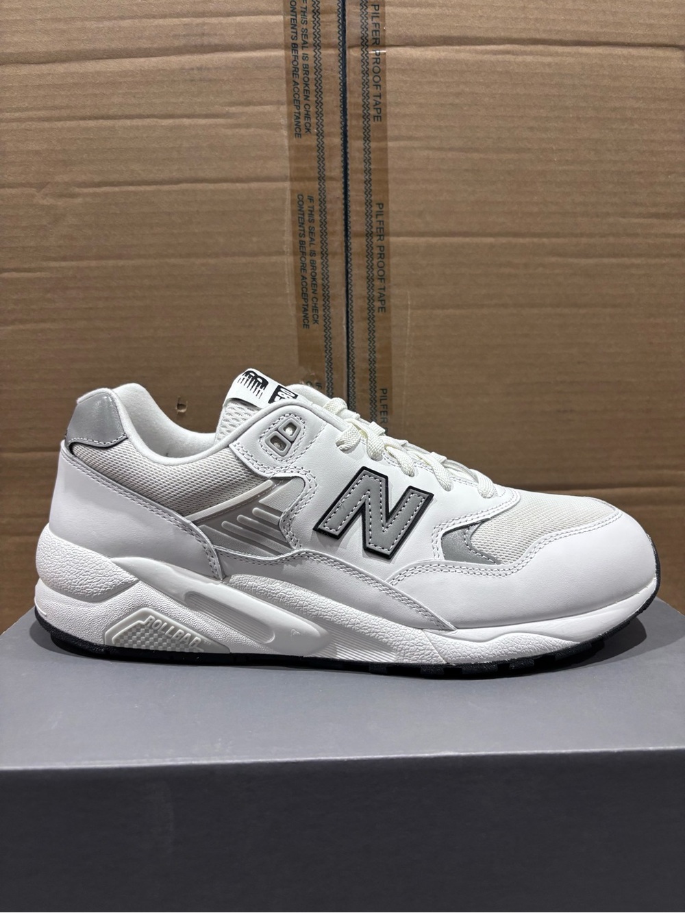New Balance Men's White and Gray Athletic Sneaker